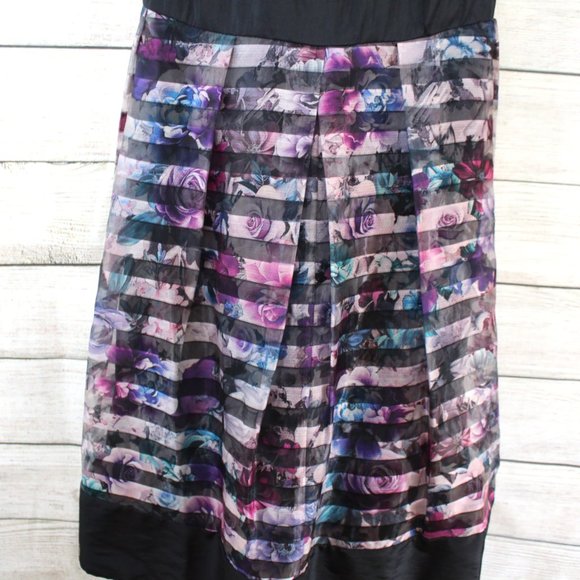 NWT Dress Barn Retro Satin and Spandex Party Dress - Picture 5 of 10